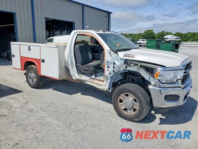 Czwarte zdjęcie samochodu z boku: 2022 RAM 3500 VIN:3C7WR8AJ4NG320093 - miniatura