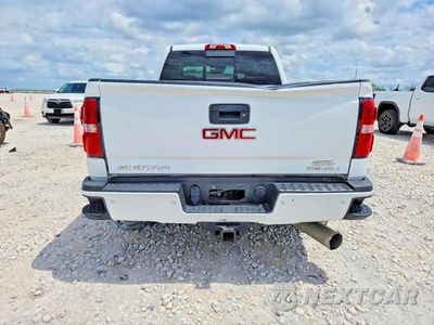 Zdjęcie 6 z 12 samochodu: 2017 GMC SIERRA2500 VIN:1GT12UEY9HF208763 - miniatura