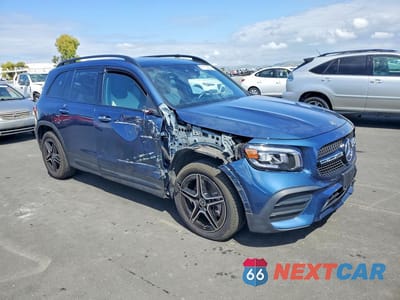 Czwarte zdjęcie samochodu z boku: 2023 MERCEDES-BENZ GLB 250 4MATIC VIN:W1N4M4HBXPW278438 - miniatura