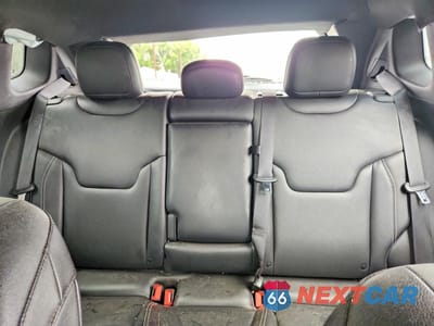 Zdjęcie 10 z 12 samochodu: 2025 JEEP COMPASS LIMITED VIN:3C4NJDCN8ST507042 - miniatura