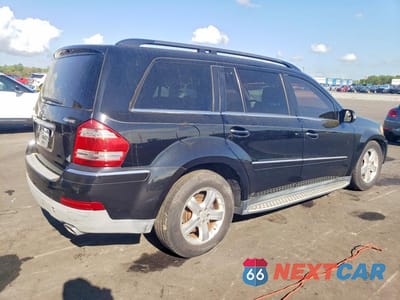 Trzecie zdjęcie samochodu z tyłu: 2008 MERCEDES-BENZ GL 450 4MATIC VIN:4JGBF71E18A350703 - miniatura