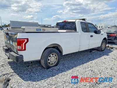 Trzecie zdjęcie samochodu z tyłu: 2017 FORD F150 SUPER CAB VIN:1FTEX1CF0HKC47994 - miniatura