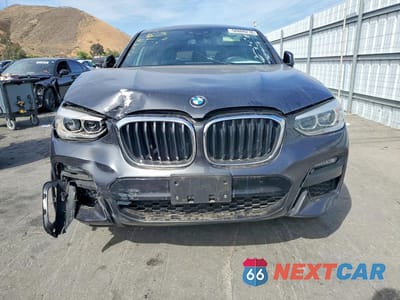 Piąte zdjęcie samochodu w środku: 2020 BMW X4 XDRIVE30I VIN:5UX2V1C07LLE67903 - miniatura