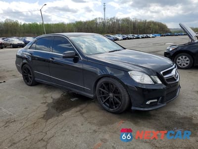 Czwarte zdjęcie samochodu z boku: 2011 MERCEDES-BENZ E 350 VIN:WDDHF5GB4BA426038 - miniatura