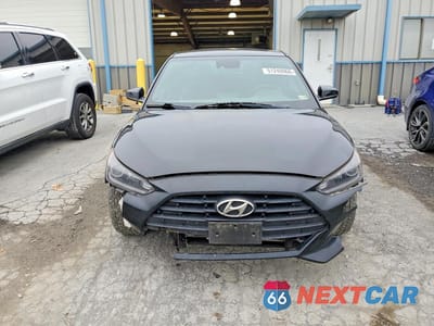Piąte zdjęcie samochodu w środku: 2019 HYUNDAI VELOSTER 2.0L PREMIUM VIN:KMHTG6AF3KU002850 - miniatura