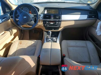 Zdjęcie 8 z 12 samochodu: 2012 BMW X5 XDRIVE35I VIN:5UXZV4C5XCL889902 - miniatura