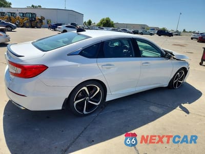 Trzecie zdjęcie samochodu z tyłu: 2022 HONDA ACCORD SPORT VIN:1HGCV1F3XNA008356 - miniatura