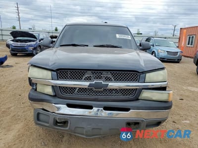 Piąte zdjęcie samochodu w środku: 2004 CHEVROLET SILVERADO K1500 VIN:1GCEK19T34E364134 - miniatura
