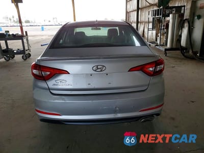 Zdjęcie 6 z 12 samochodu: 2016 HYUNDAI SONATA SE VIN:5NPE24AFXGH394047 - miniatura