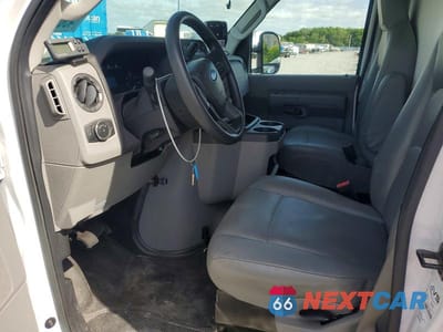 Zdjęcie 7 z 13 samochodu: 2023 FORD E350 REFRIGERATED BOX TRUCK VIN:1FDWE3FK9PDD14783 - miniatura