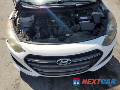 Zdjęcie 11 z 12 samochodu: 2016 HYUNDAI ELANTRA GT BASE VIN:KMHD35LHXGU253008 - miniatura