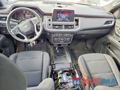 Zdjęcie 8 z 12 samochodu: 2023 CHEVROLET TAHOE C1500 VIN:1GNSCLED5PR493409 - miniatura