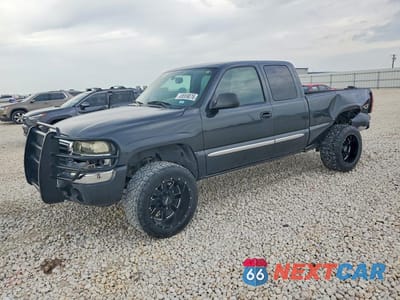 2004 GMC NEW SIERRA K1500 2GTEK19VX41185480 - główne zdjęcie licytacji z USA - miniatura