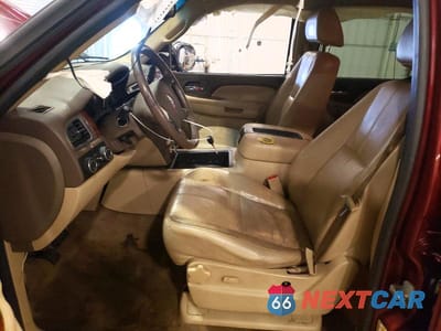 Zdjęcie 7 z 13 samochodu: 2009 CHEVROLET TAHOE K1500 LT VIN:1GNFK23079R175289 - miniatura