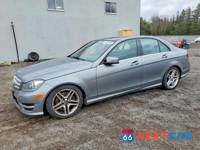 2012 MERCEDES-BENZ C 300 4MATIC WDDGF8BB4CA630375 - główne zdjęcie licytacji z USA - miniatura
