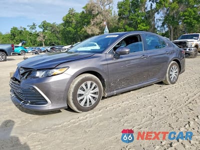 2023 TOYOTA CAMRY HYBRID LE 4T1C31AK3PU606921 - główne zdjęcie licytacji z USA - miniatura