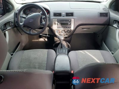 Zdjęcie 8 z 12 samochodu: 2006 FORD FOCUS ZX4 VIN:1FAFP34N16W126733 - miniatura