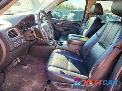 Zdjęcie 7 z 13 samochodu: 2010 GMC YUKON SLT VIN:1GKUKCE03AR254521 - miniatura