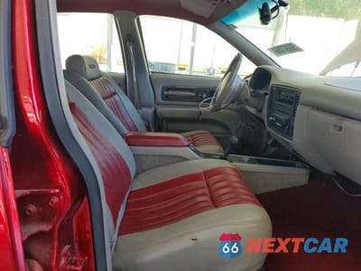 Zdjęcie 7 z 12 samochodu: 1996 CHEVROLET CAPRICE / IMPALA CLASSIC SS VIN:1G1BL52P6TR152090 - miniatura