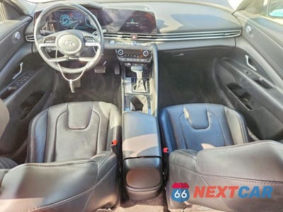 Zdjęcie 8 z 12 samochodu: 2023 HYUNDAI ELANTRA HYBRID LIMITED VIN:KMHLN4AJ6PU052342 - miniatura