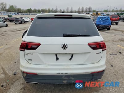 Zdjęcie 6 z 12 samochodu: 2021 VOLKSWAGEN TIGUAN SE VIN:3VV2B7AX1MM035495 - miniatura