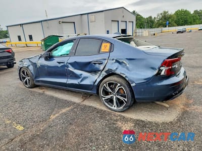 Drugie zdjęcie samochodu z przodu: 2024 VOLVO S60 PLUS VIN:7JRL12FL1RG289385 - miniatura