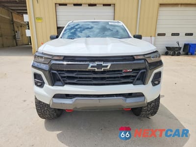 Piąte zdjęcie samochodu w środku: 2023 CHEVROLET COLORADO Z71 VIN:1GCPTDEK6P1131896 - miniatura