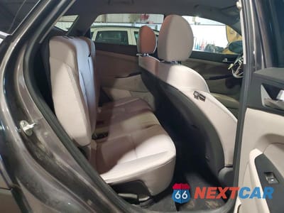 Zdjęcie 11 z 13 samochodu: 2020 HYUNDAI TUCSON VALUE VIN:KM8J3CA49LU176651 - miniatura