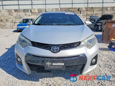 Piąte zdjęcie samochodu w środku: 2016 TOYOTA COROLLA S PLUS VIN:2T1BURHE0GC543950 - miniatura