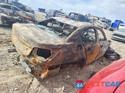 Trzecie zdjęcie samochodu z tyłu: 2004 BMW 530 I VIN:WBANA73554B808175 - miniatura