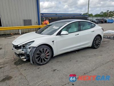 2022 TESLA MODEL 3 5YJ3E1ECXNF108996 - główne zdjęcie licytacji z USA - miniatura