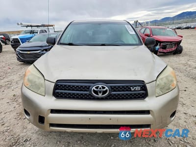 Piąte zdjęcie samochodu w środku: 2007 TOYOTA RAV4 BASE VIN:JTMBK33V576013975 - miniatura