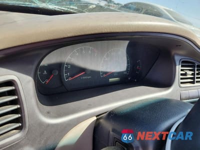 Zdjęcie 9 z 13 samochodu: 2002 HYUNDAI ELANTRA GLS VIN:KMHDN45D12U291413 - miniatura