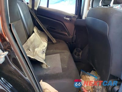 Zdjęcie 10 z 12 samochodu: 2016 JEEP PATRIOT SPORT VIN:1C4NJRBB5GD654422 - miniatura