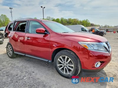Czwarte zdjęcie samochodu z boku: 2016 NISSAN PATHFINDER SV VIN:5N1AR2MM6GC610850 - miniatura