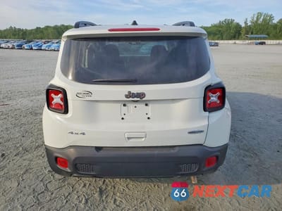 Zdjęcie 6 z 13 samochodu: 2022 JEEP RENEGADE LATITUDE VIN:ZACNJDB18NPN59505 - miniatura