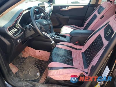 Zdjęcie 7 z 13 samochodu: 2020 FORD ESCAPE SE VIN:1FMCU9G65LUC02812 - miniatura
