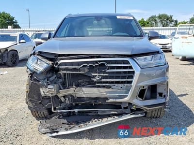 Piąte zdjęcie samochodu w środku: 2017 AUDI Q7 PREMIUM PLUS VIN:WA1LAAF78HD052866 - miniatura