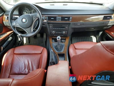 Zdjęcie 8 z 12 samochodu: 2009 BMW 328 XIT VIN:WBAUU33539A544611 - miniatura