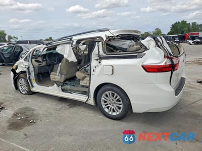 Drugie zdjęcie samochodu z przodu: 2016 TOYOTA SIENNA XLE PREMIUM 8-PASSENGER VIN:5TDYK3DC4GS726681 - miniatura