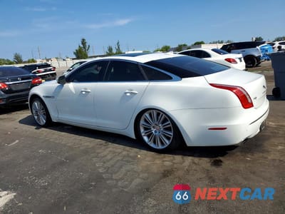Drugie zdjęcie samochodu z przodu: 2014 JAGUAR XJ VIN:SAJWA1CZ0E8V71540 - miniatura