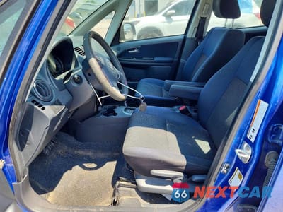 Zdjęcie 7 z 12 samochodu: 2013 SUZUKI SX4 LE VIN:JS2YC5A35D6100359 - miniatura