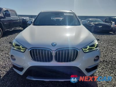 Piąte zdjęcie samochodu w środku: 2016 BMW X1 XDRIVE28I VIN:WBXHT3C36GP882815 - miniatura