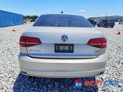 Zdjęcie 6 z 12 samochodu: 2016 VOLKSWAGEN JETTA SE VIN:3VWD67AJ6GM332013 - miniatura