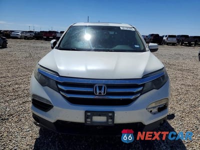 Piąte zdjęcie samochodu w środku: 2016 HONDA PILOT VIN:5FNYF6H87GB076664 - miniatura