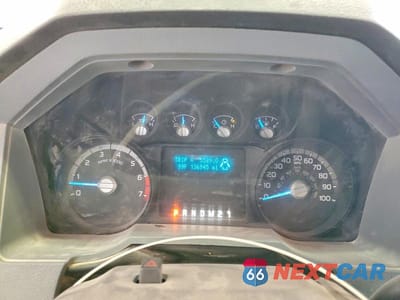 Zdjęcie 9 z 12 samochodu: 2015 FORD F250 SUPER DUTY VIN:1FT7X2B69FEB86642 - miniatura