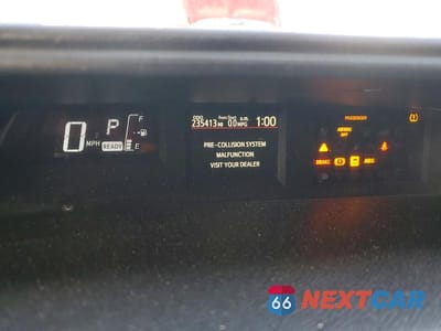 Zdjęcie 9 z 13 samochodu: 2017 TOYOTA PRIUS C THREE VIN:JTDKDTB31H1593024 - miniatura