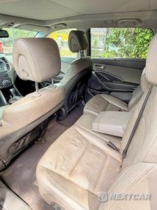 Zdjęcie 13 z 14 samochodu: 2017 HYUNDAI SANTA FE SE ULTIMATE VIN:KM8SR4HF2HU185683 - miniatura