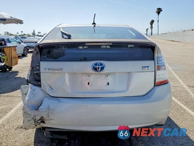 Zdjęcie 6 z 12 samochodu: 2010 TOYOTA PRIUS II VIN:JTDKN3DU2A0062039 - miniatura