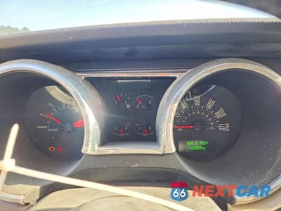 Zdjęcie 9 z 12 samochodu: 2008 FORD MUSTANG VIN:1ZVHT80N885130849 - miniatura